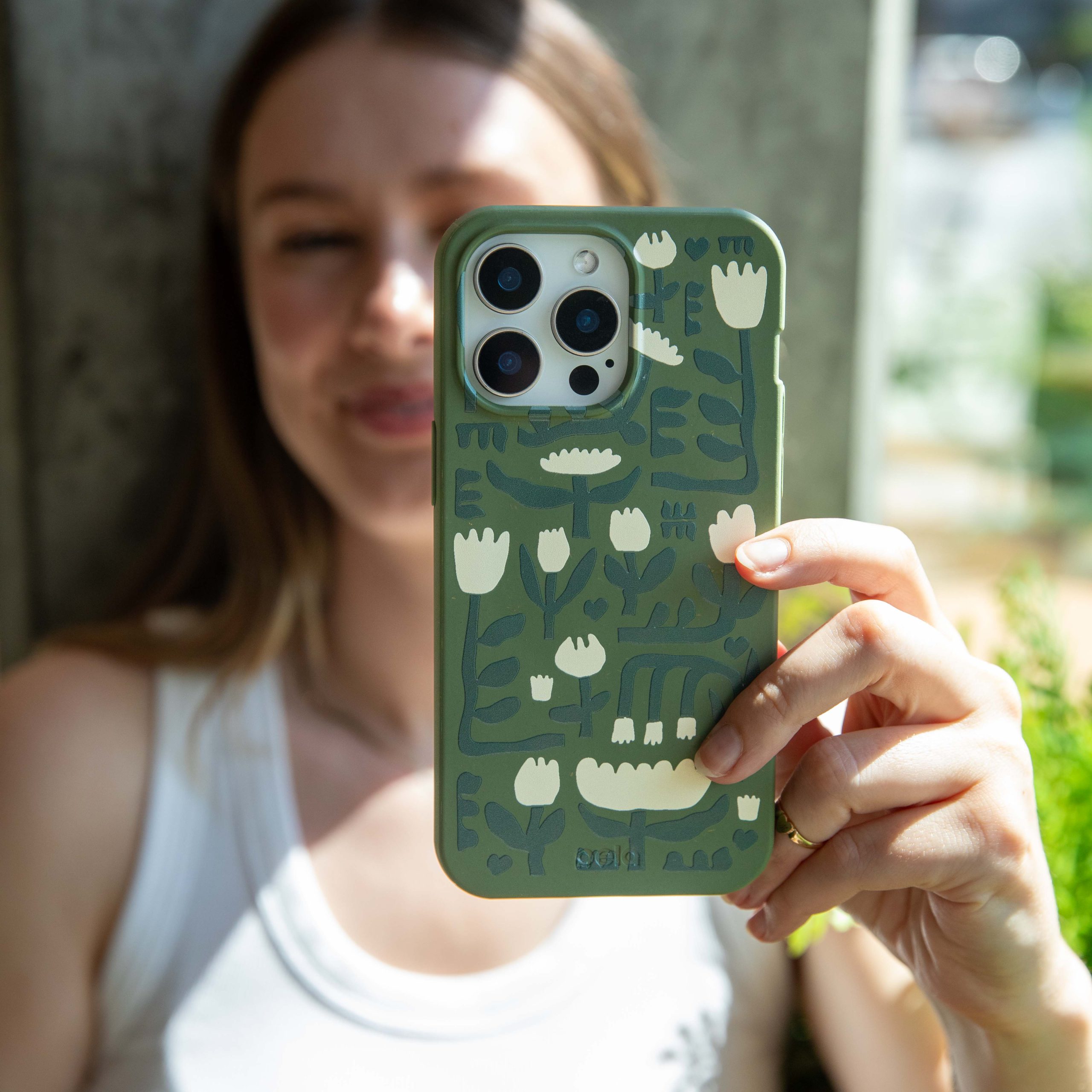 ABSTRACT-TULIPS_PX8A_ForestFloor