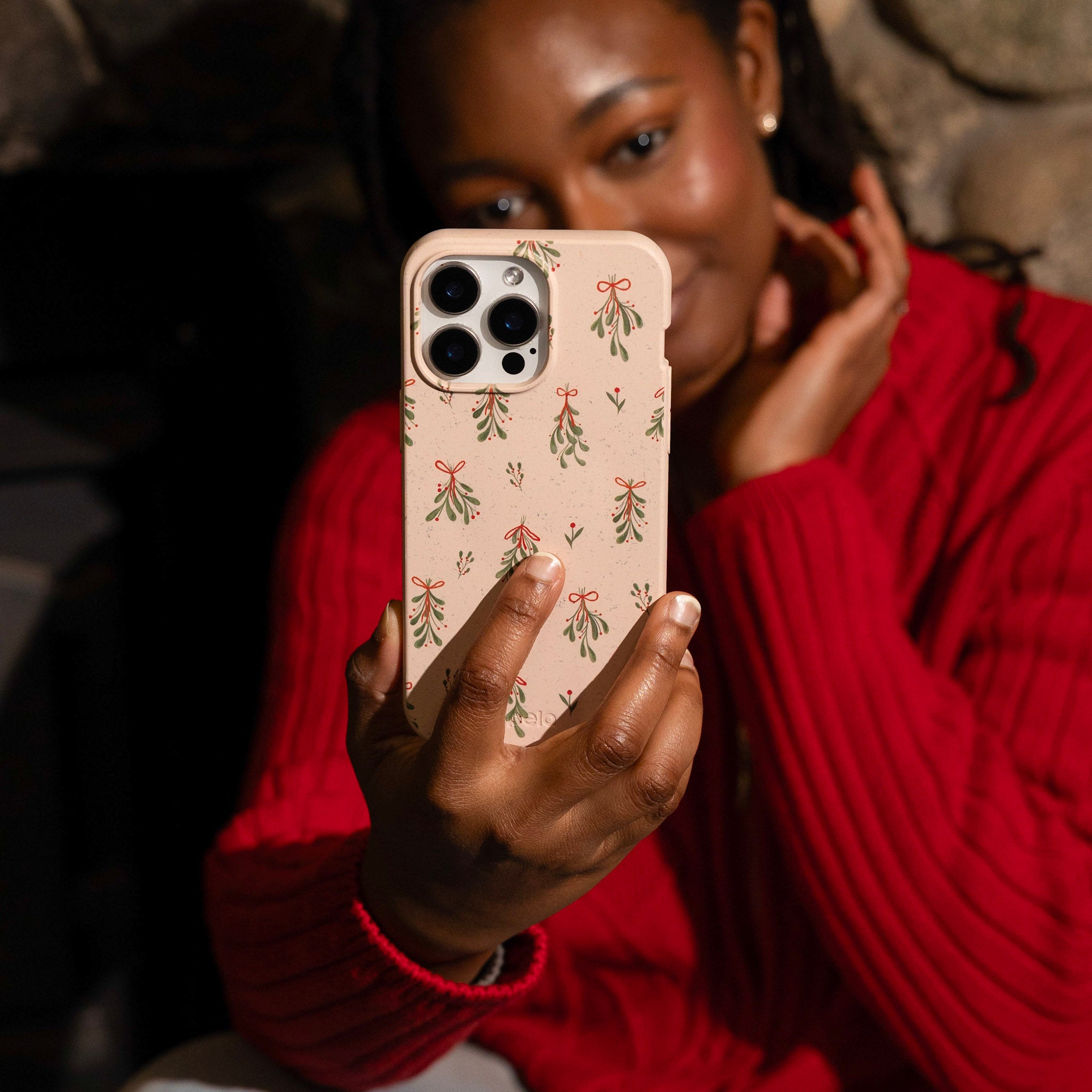 MERRY-MISTLETOE_S23PLUS_Seashell