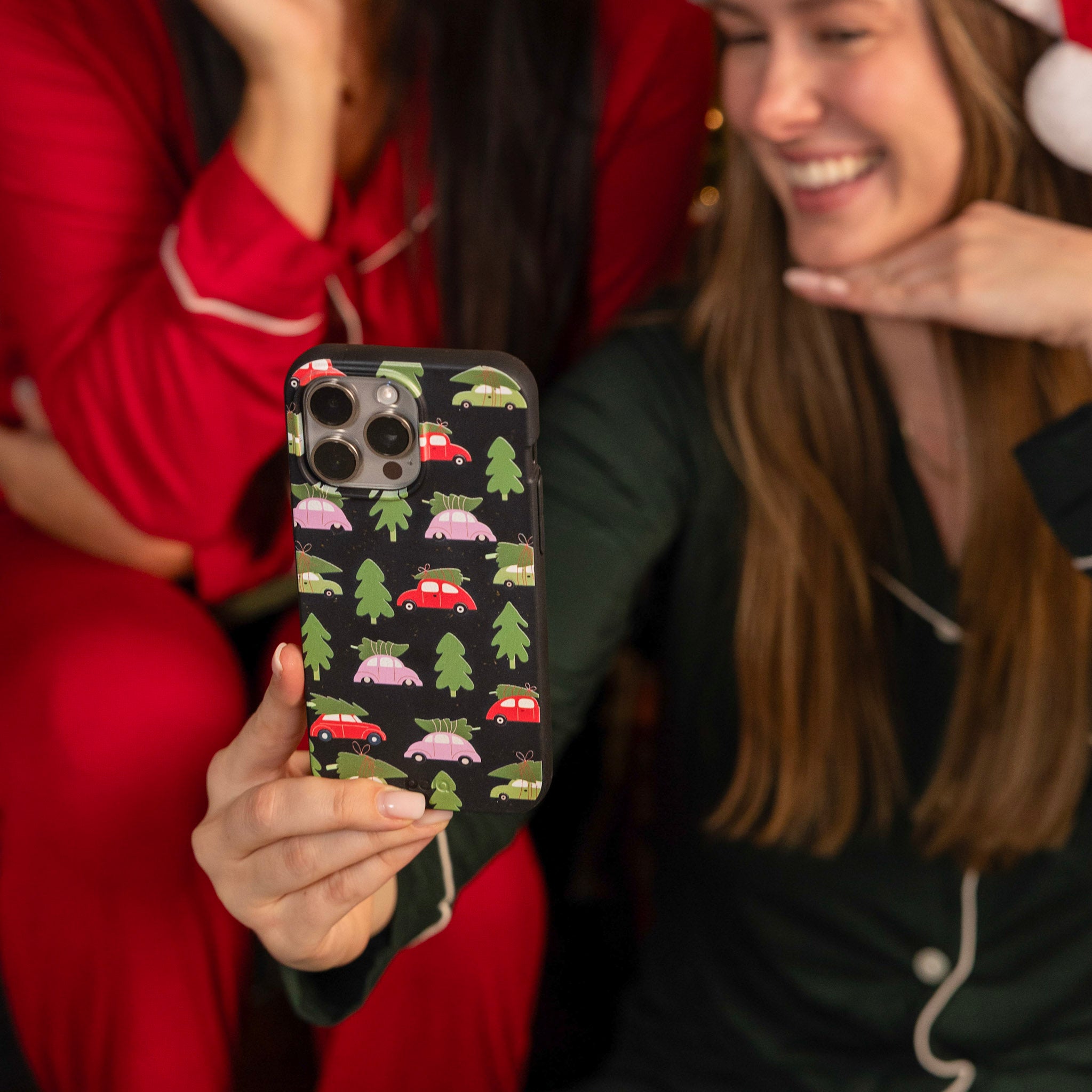 HOLIDAY-CARAVAN_S23PLUS_Black