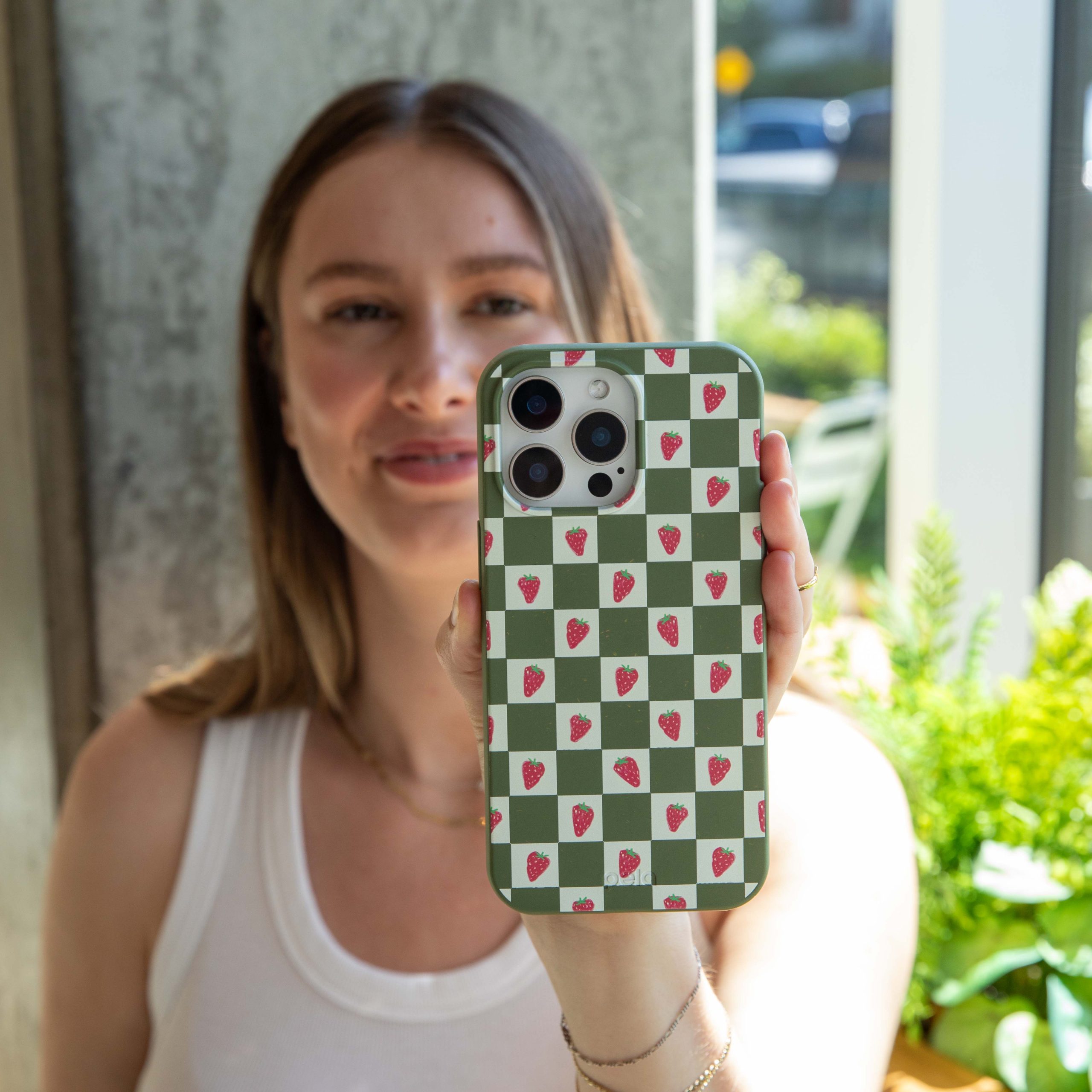 STRAWBERRY-FIELD_PX8P_ForestFloor