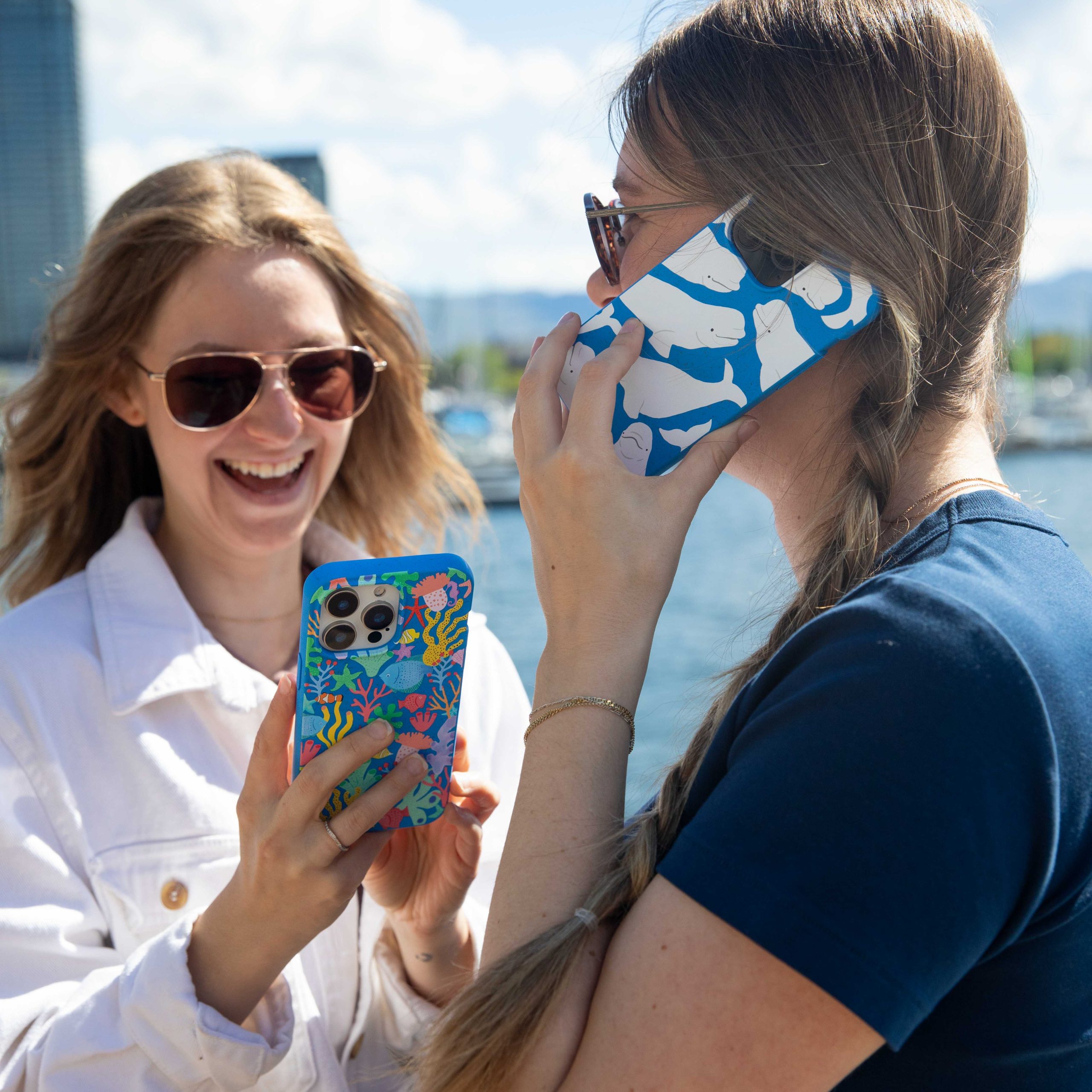 BELUGAS_IP7_ElectricBlue