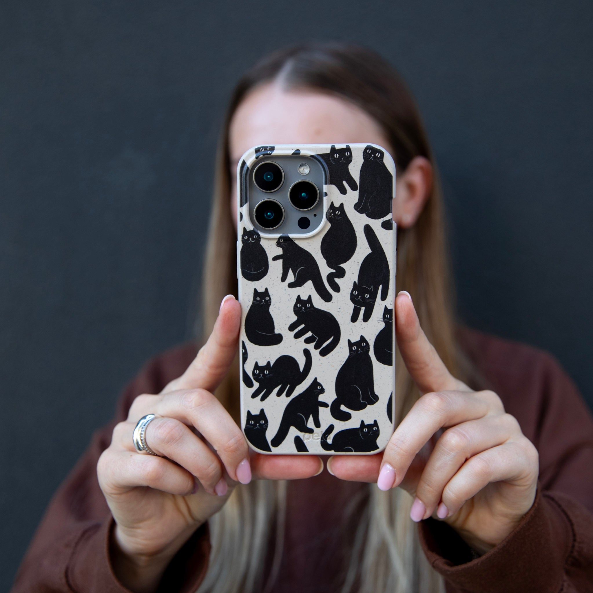 NIGHT-MEOWERS_S24PLUS_LondonFog