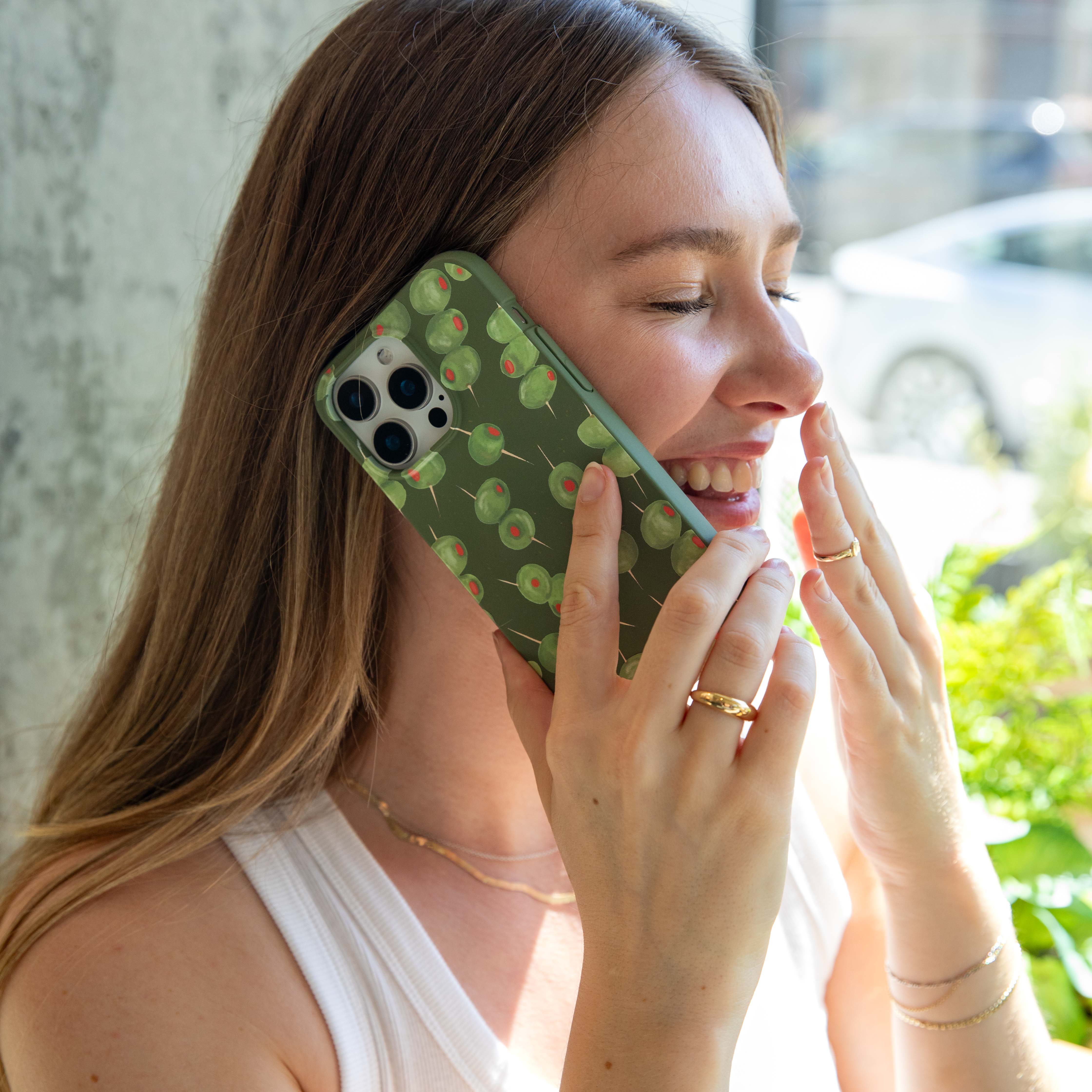 OLIVE-HOUR_IP14P_ForestFloor