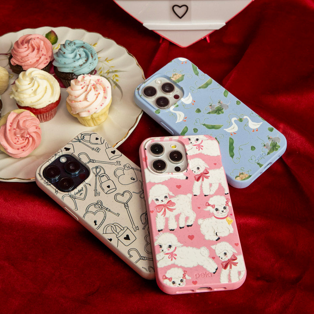 TWO-PEAS-IN-A-POD_S24ULTRA_PowderBlue