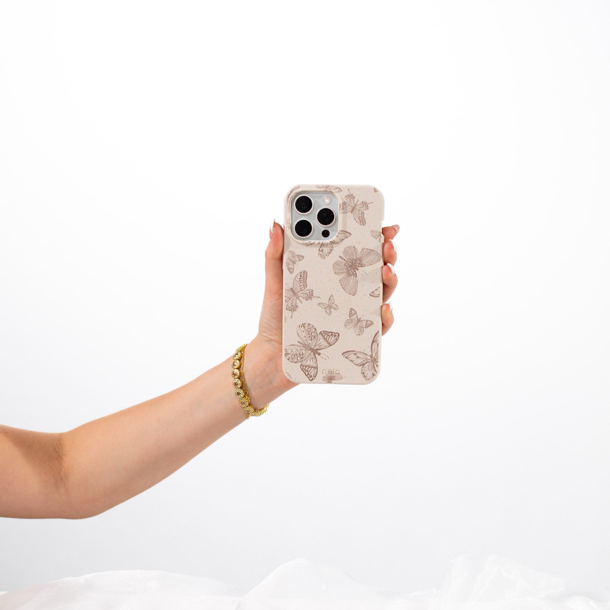 DELICATE-FLUTTERS_PX8P_LondonFog