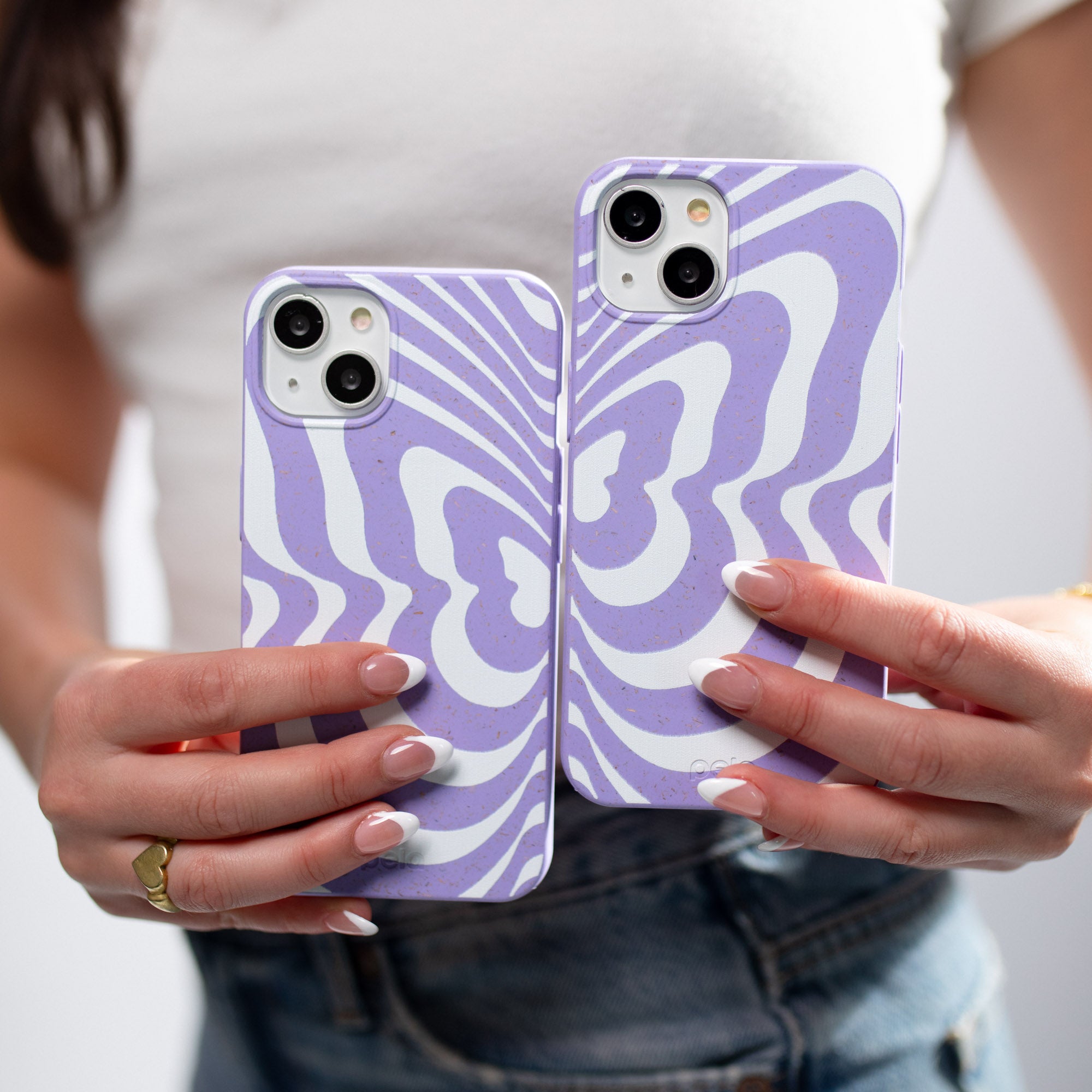 FLUTTER-RIGHT_IP14PMAX_Lavender