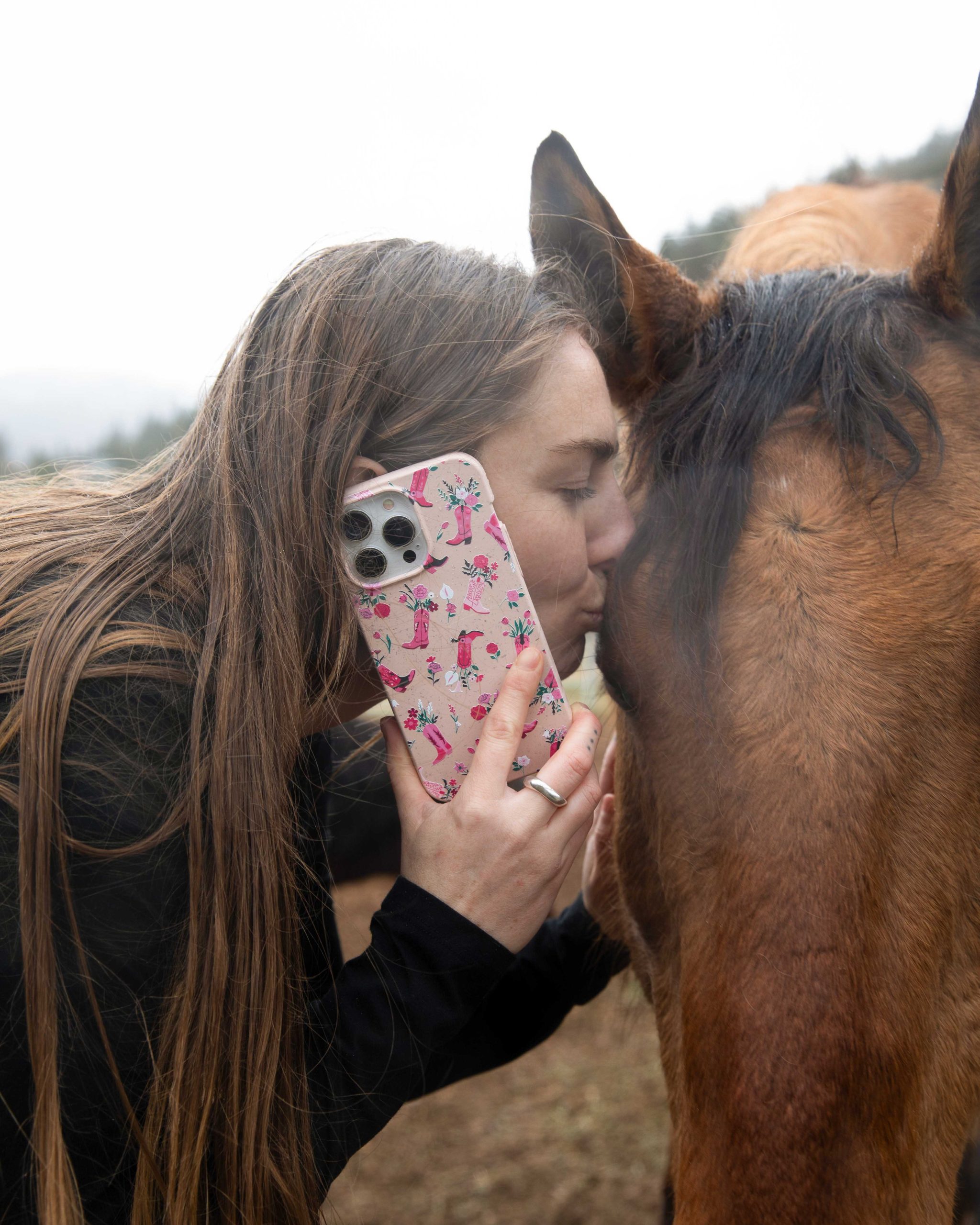 BOOTS-N-FLOWERS_S23PLUS_Seashell