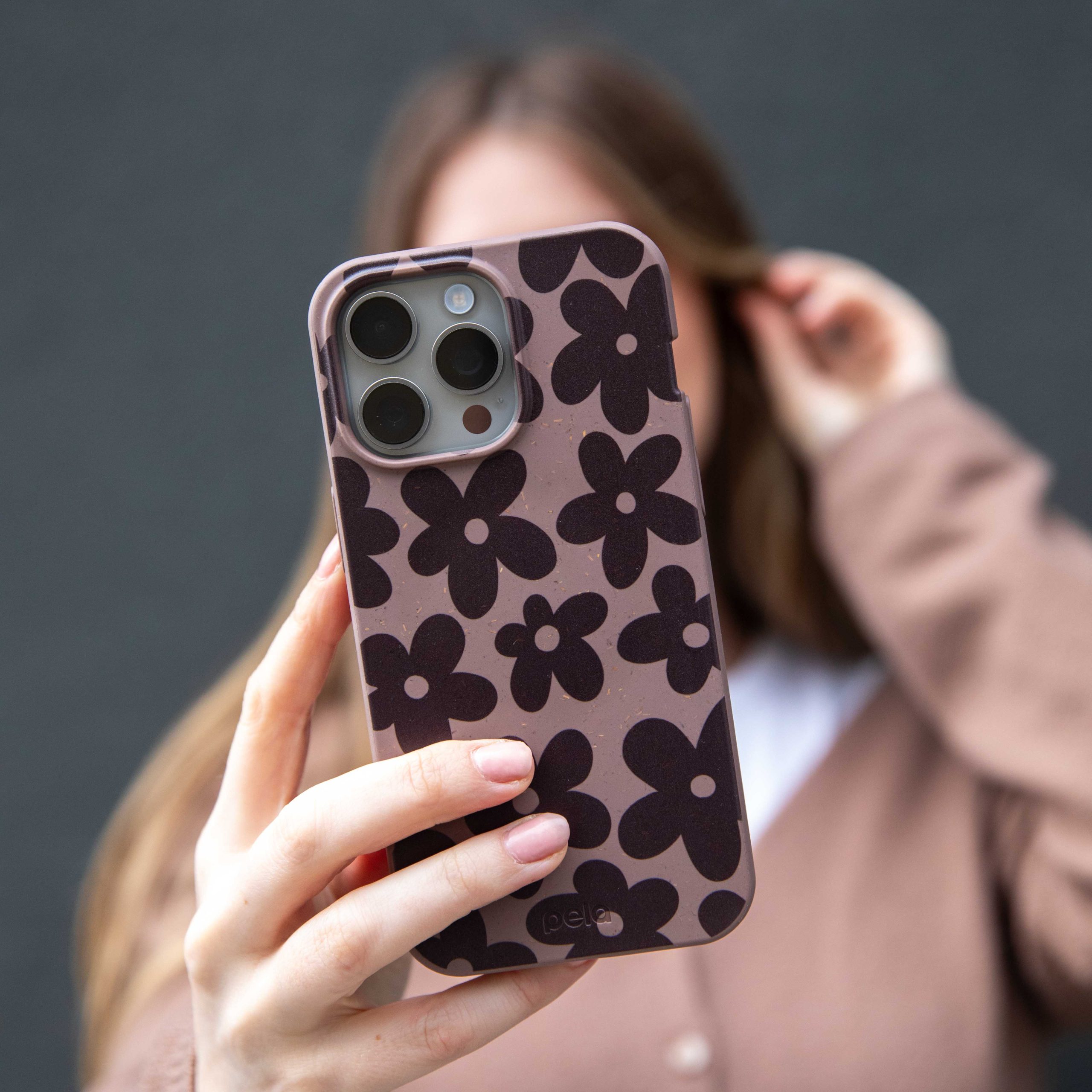 EARTHY-BLOOMS_PX7_ChocolateBrown