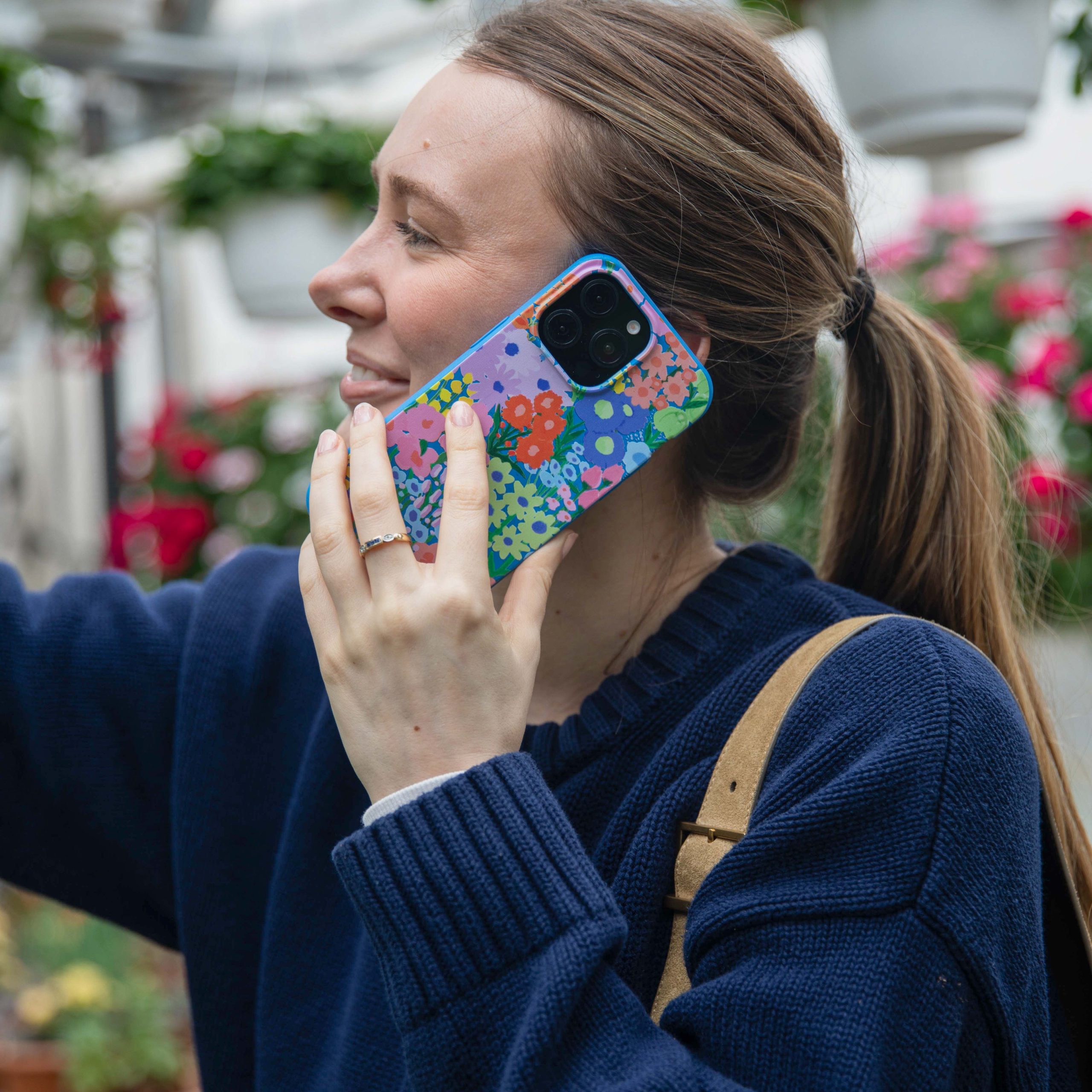 PAINTED-GARDEN_PX8P_ElectricBlue