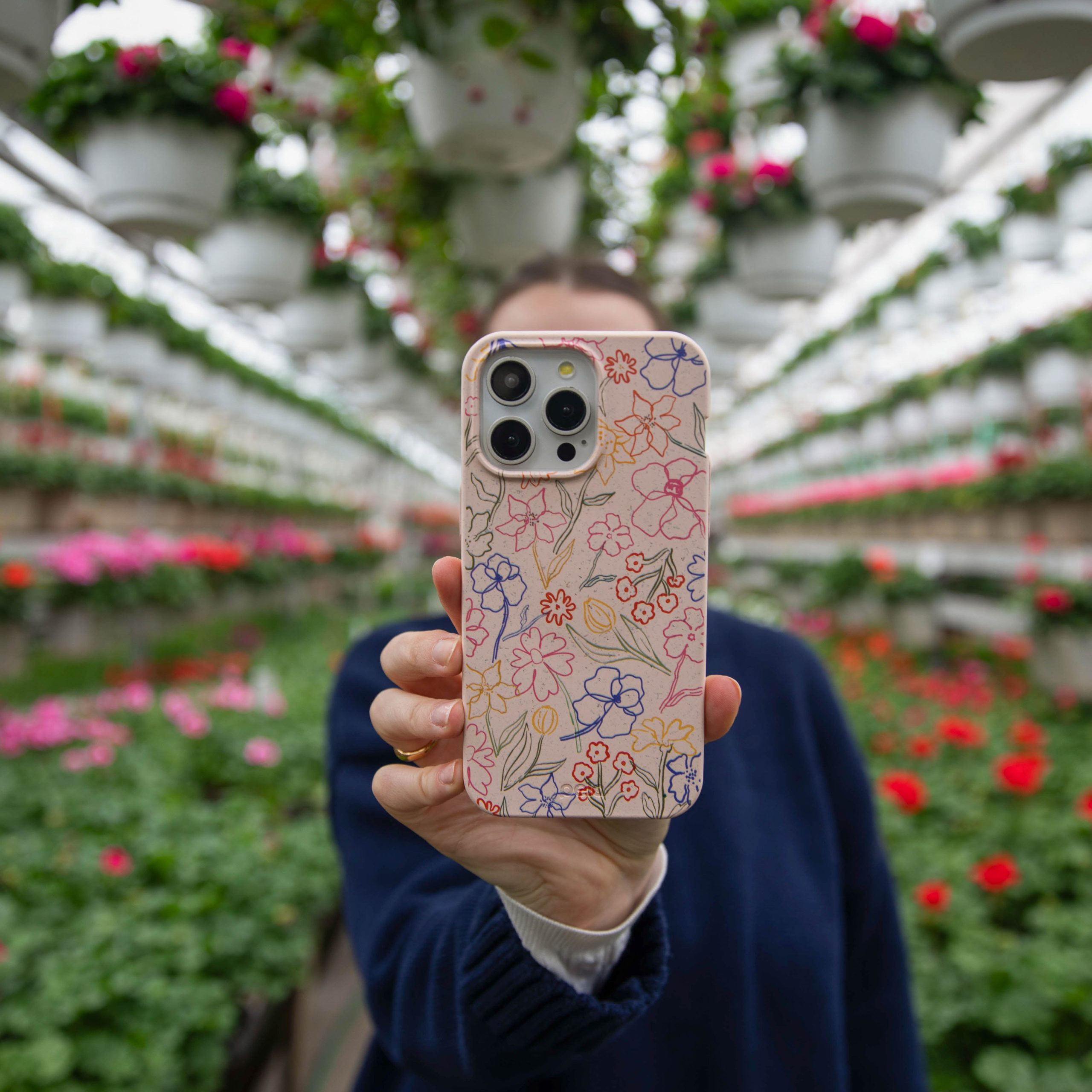 PETALS-SKETCH_S24PLUS_Seashell