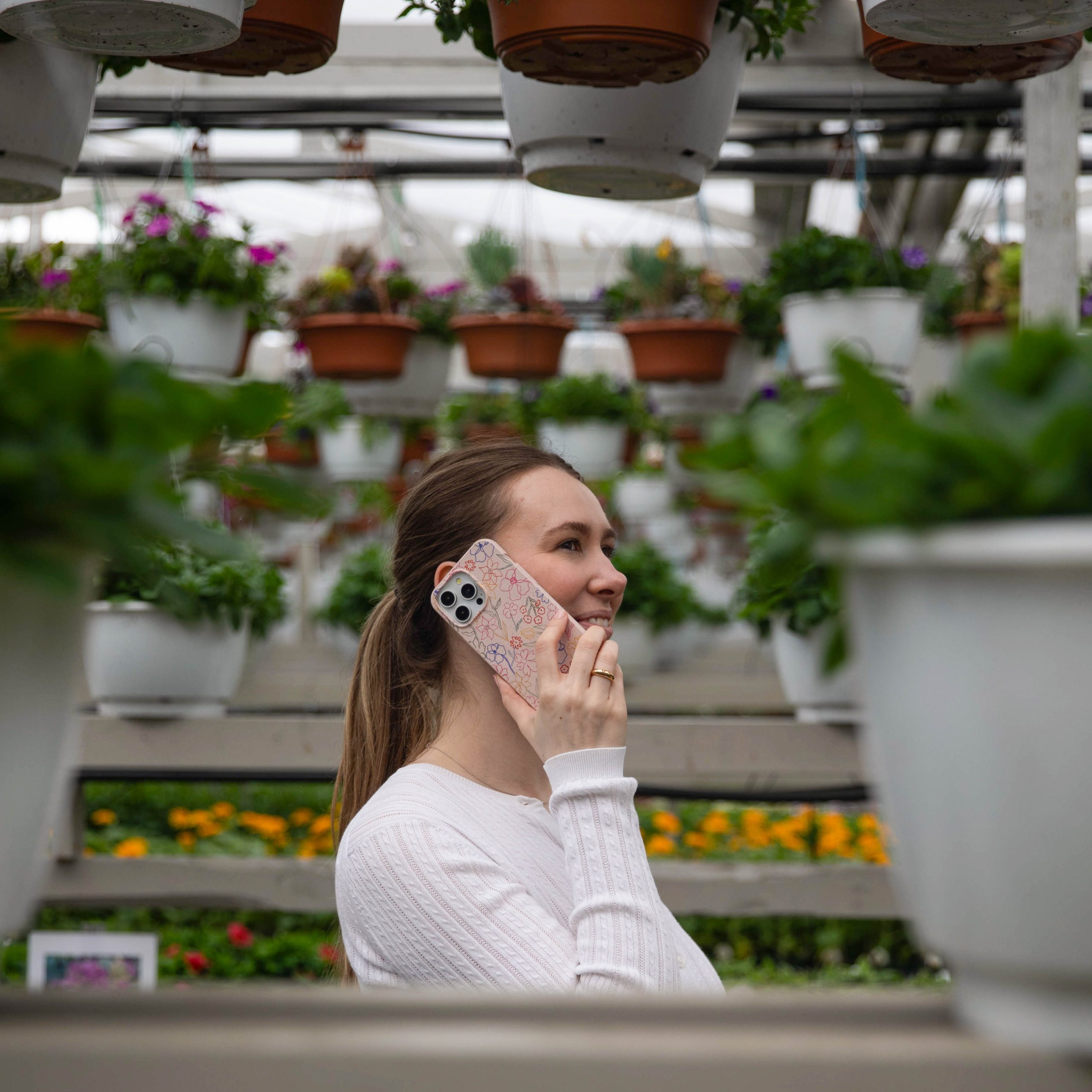 PETALS-SKETCH_S24PLUS_Seashell