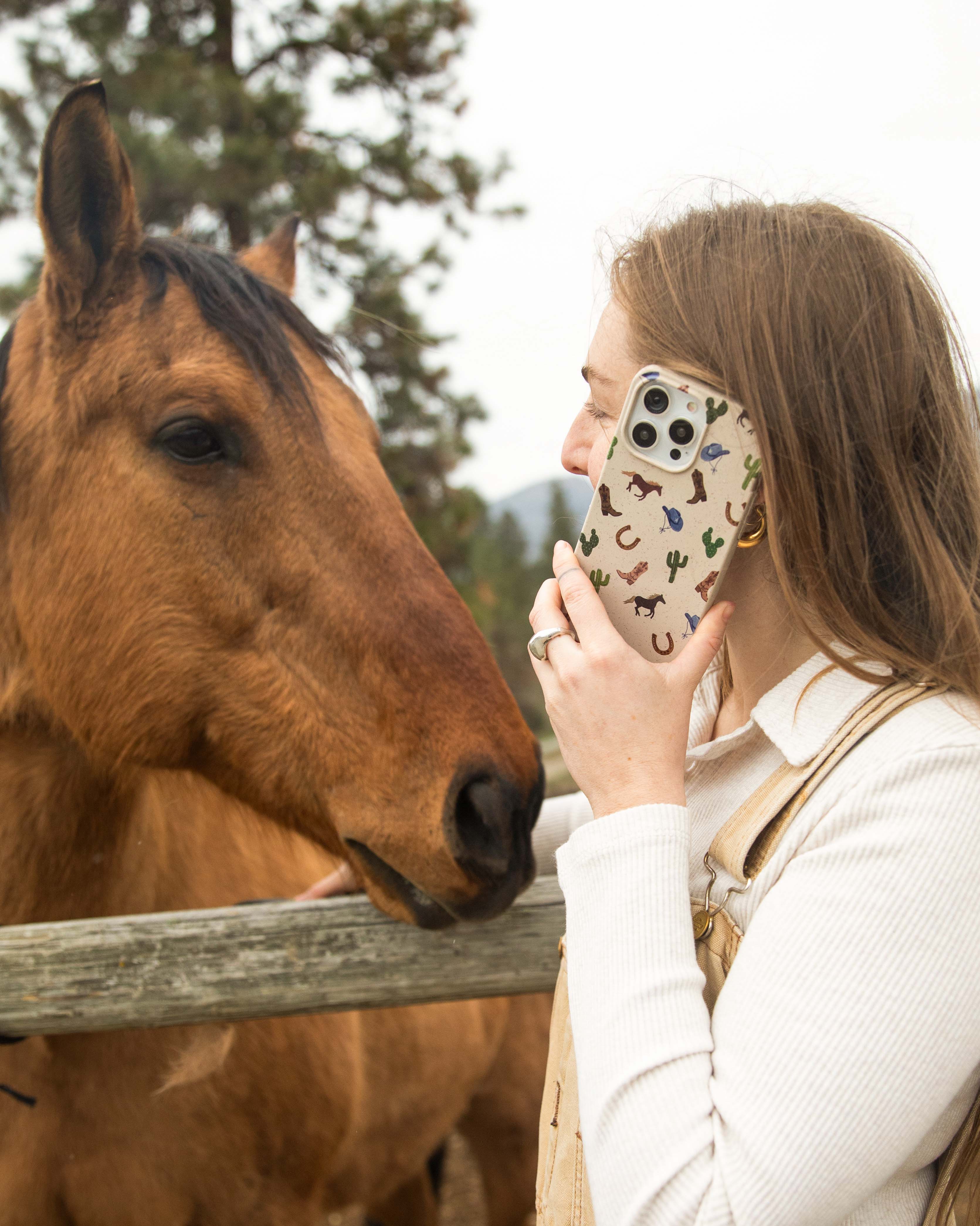 GIDDY-UP_PX8P_LondonFog