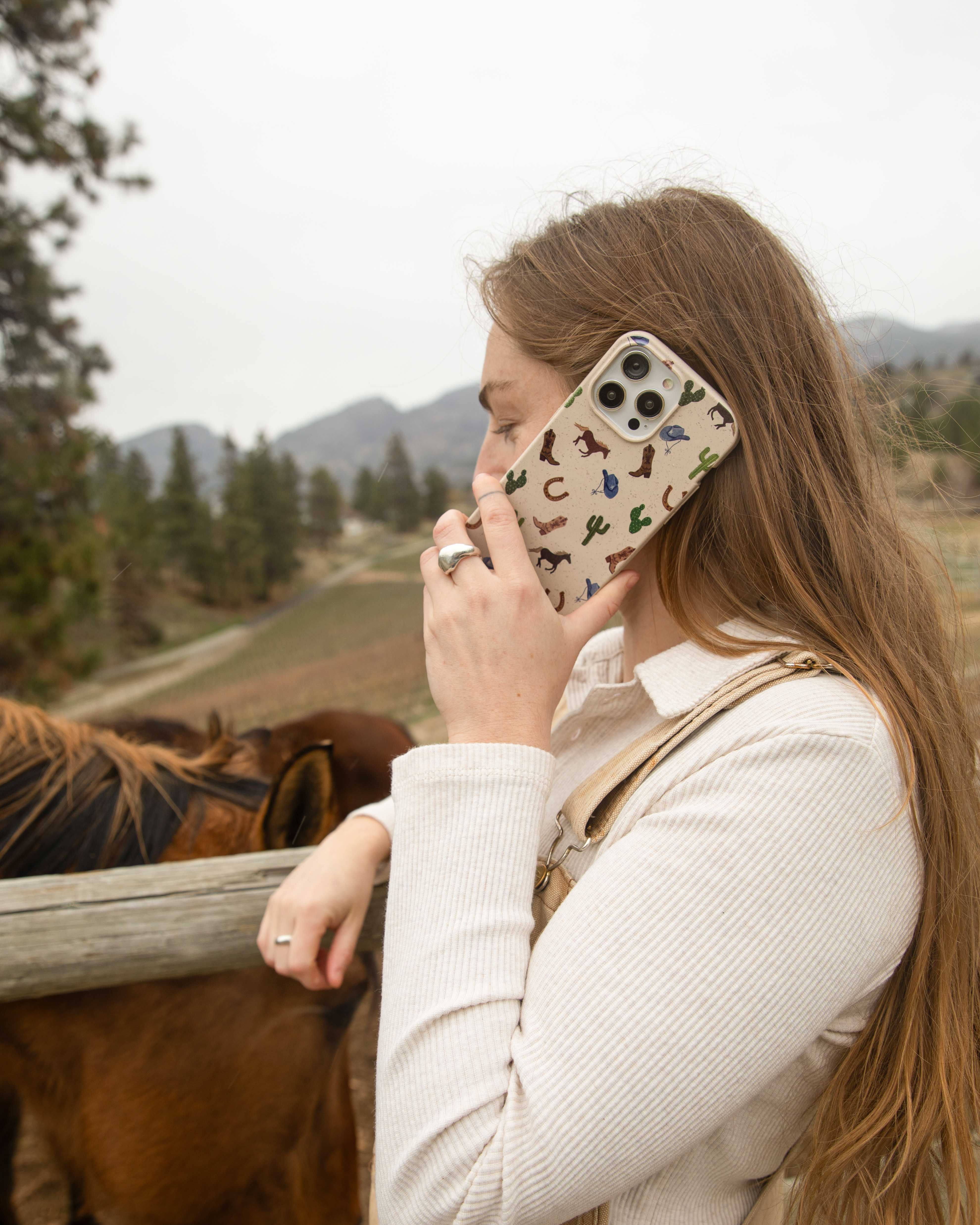 GIDDY-UP_PX8P_LondonFog