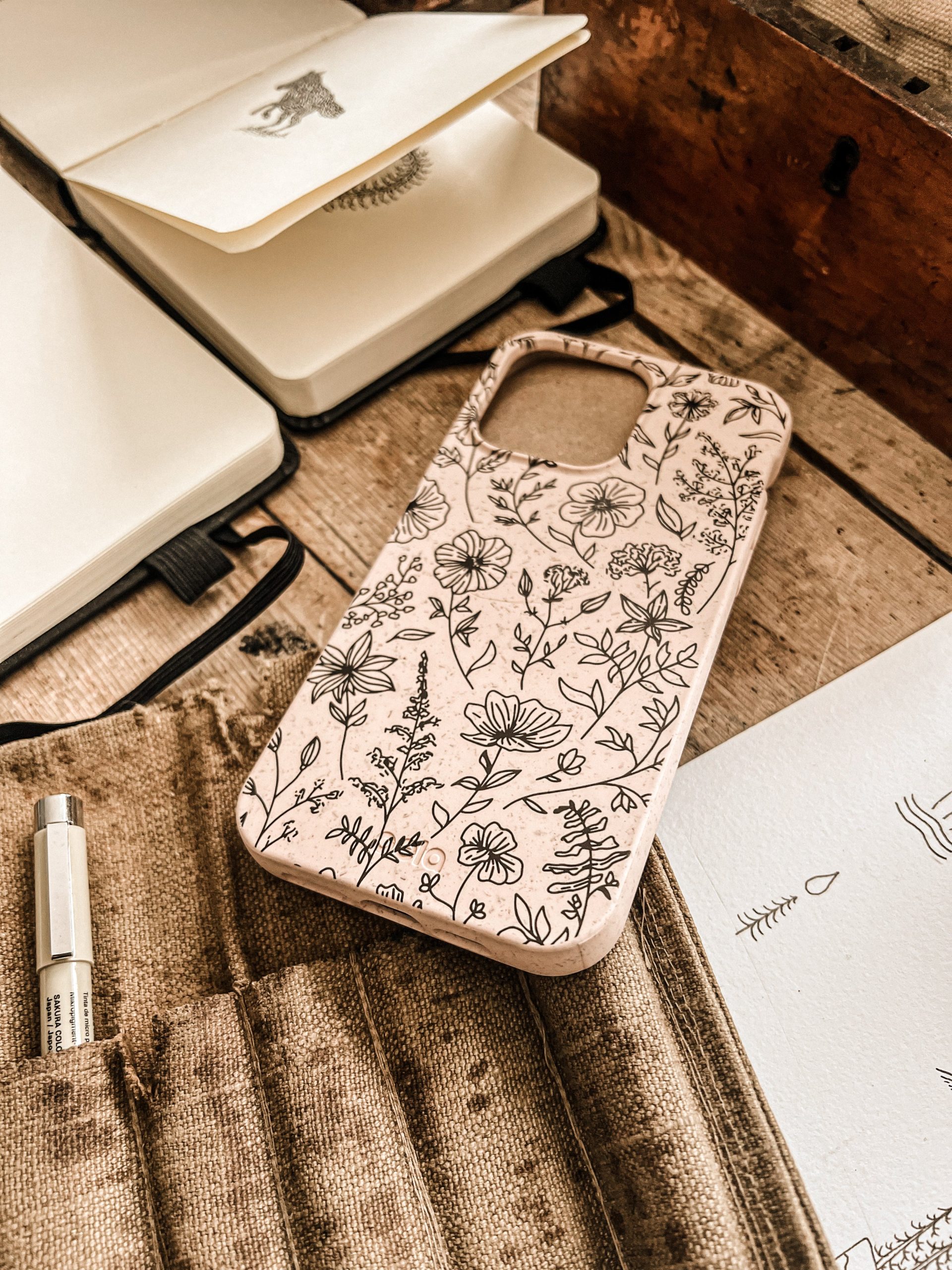 WILD-FLOWER_IP16_Seashell