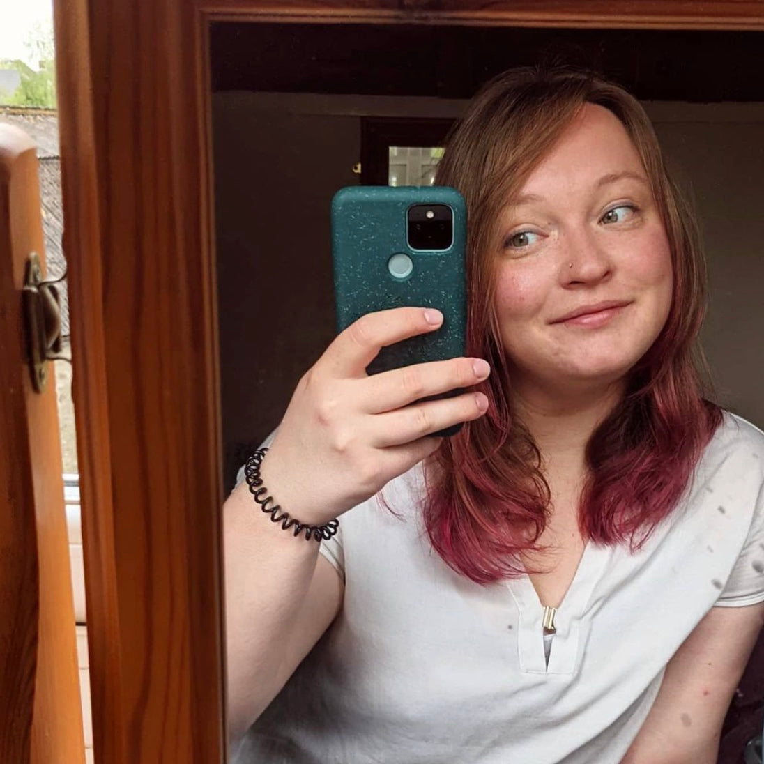 PIXEL_4A_GREEN_FRONT