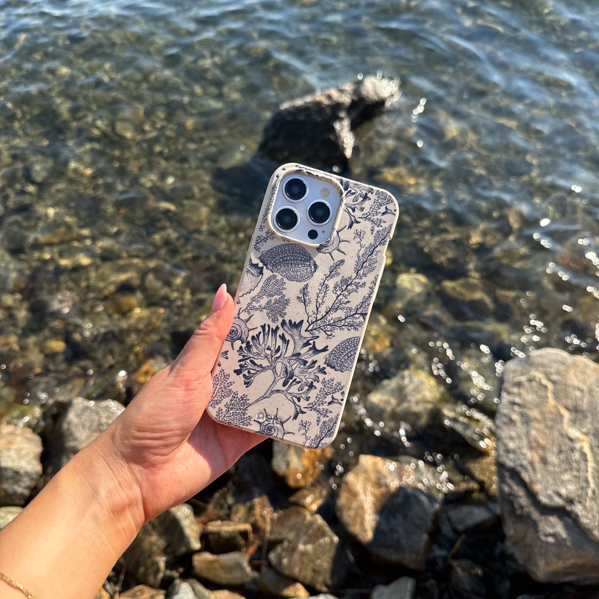 VINTAGE-CORAL_S24PLUS_LondonFog