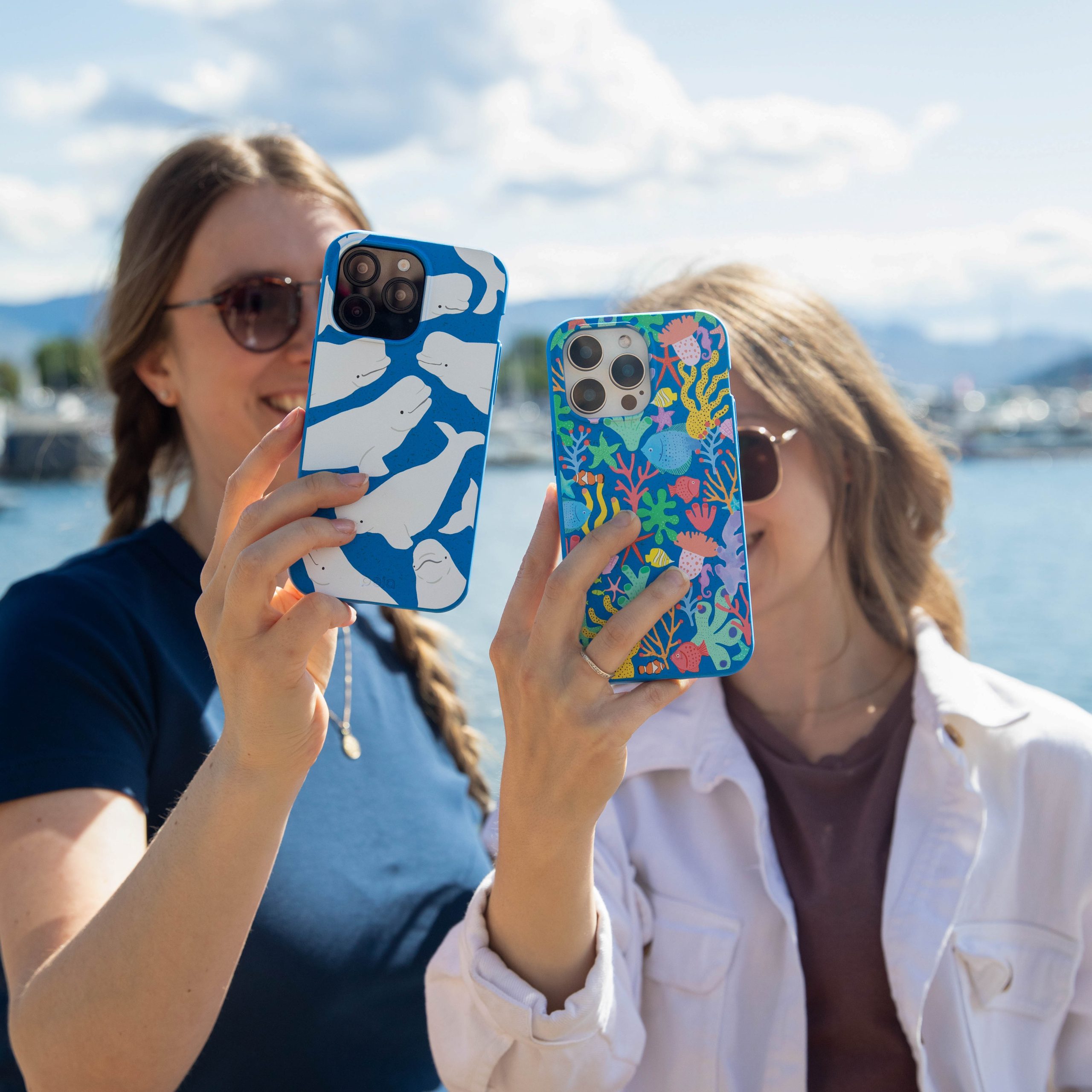 UNDERWATER-BLOOMS_S23PLUS_ElectricBlue