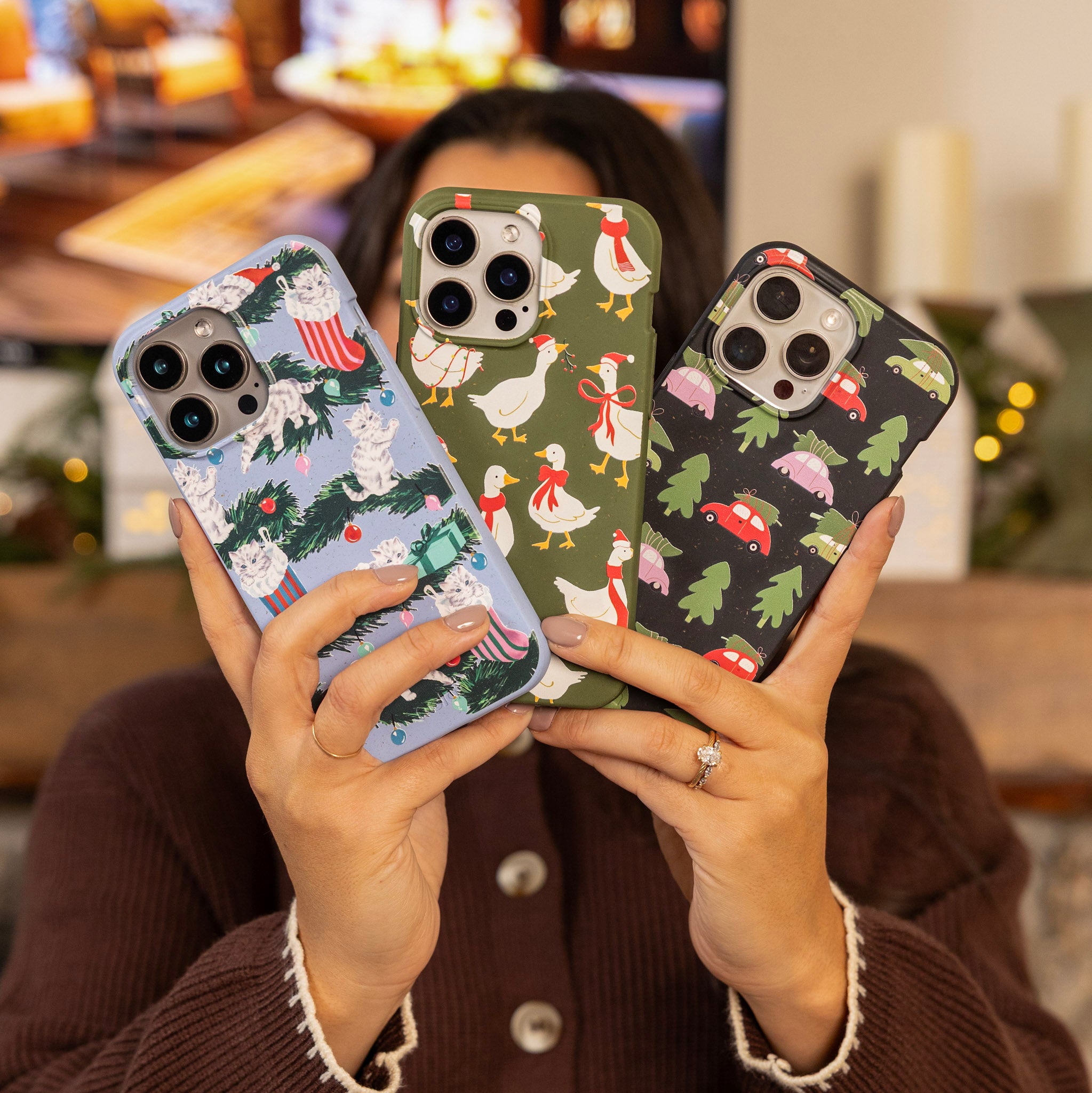 HOLIDAY-CARAVAN_IP17P_Black