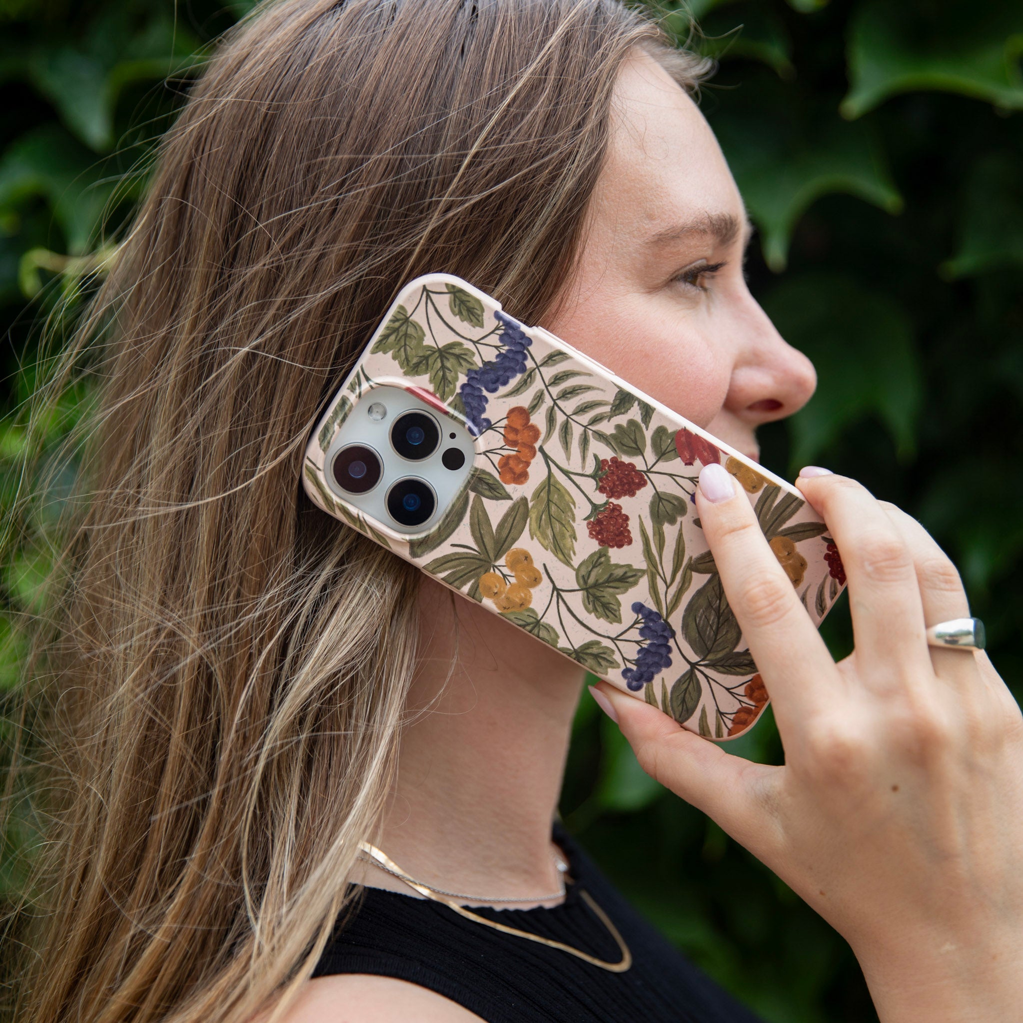 FALL-BERRIES_S24PLUS_Seashell