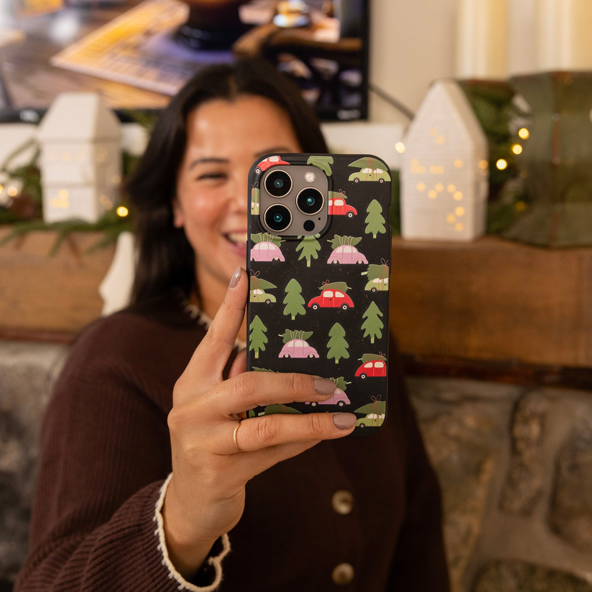 HOLIDAY-CARAVAN_S25PLUS_Black